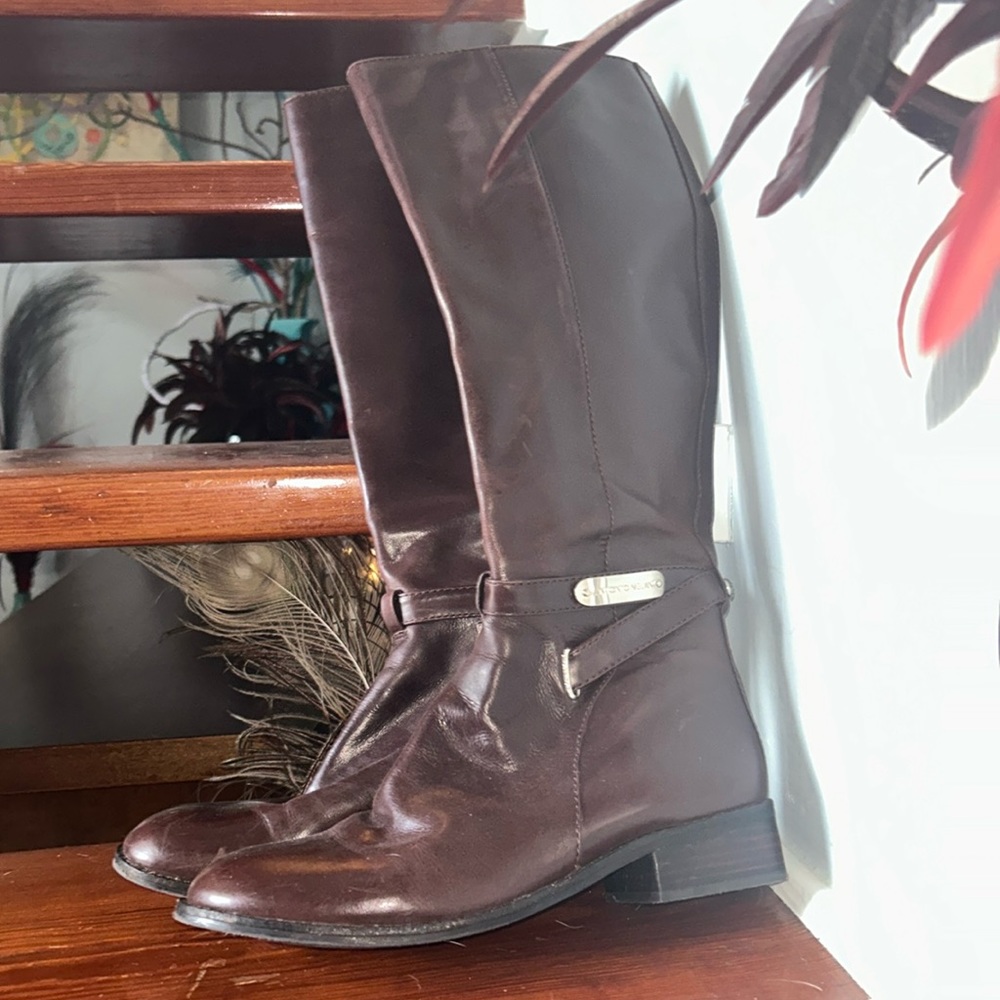 Antonio Melani brown leather boots